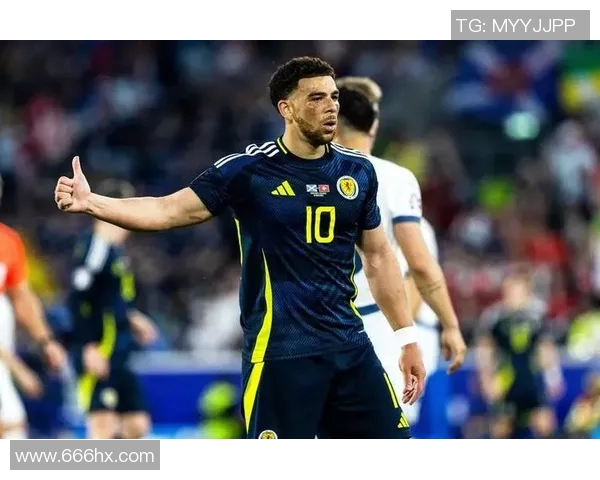 足球动画直播带你领略精彩赛事瞬间与球员风采的完美结合 足球动画直播带你领略精彩赛事瞬间与球员风采的完美结合